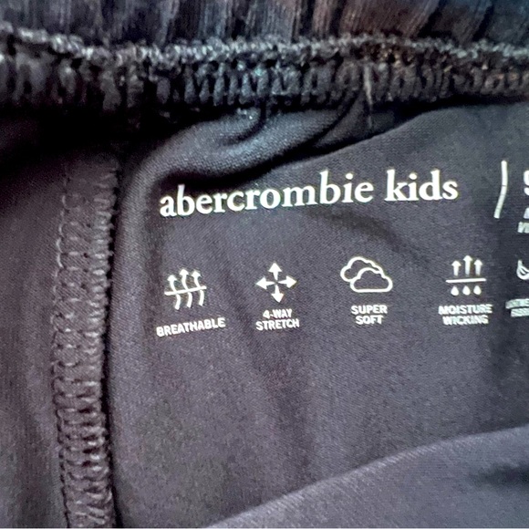 Bundle of girl’s skorts Abercrombie Kids- size 10 - Picture 8 of 13